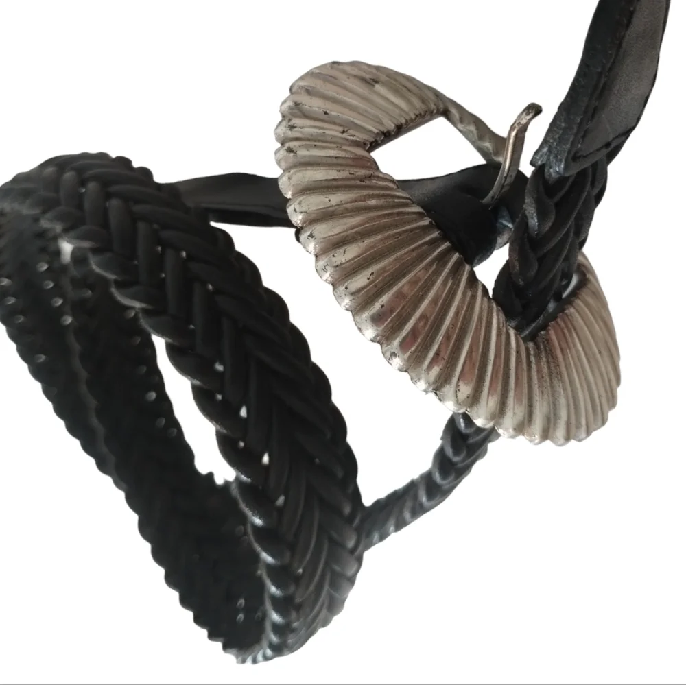 Vintage Woven Black Weaved Belt w/Silver Buckle‎ Women's 28-30